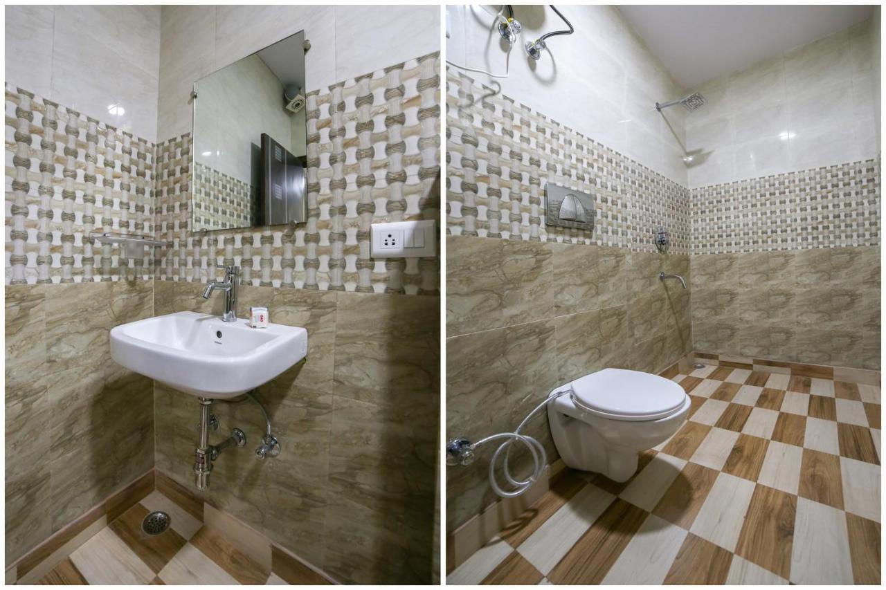 Oyo 19481 Jp Villa Нью-Дели Экстерьер фото